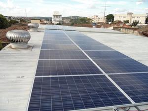 Painéis de energia solar na Magoo em Araxá-MG